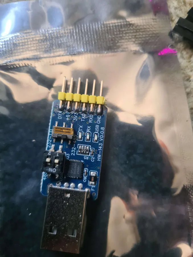 HW-143 USB-UART Adapter