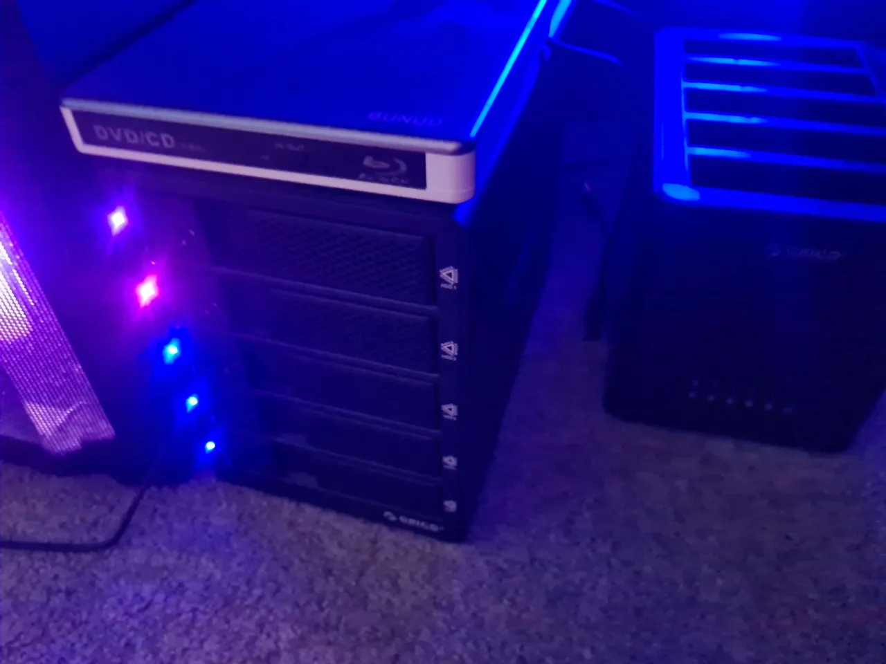 NAS Storage Tower