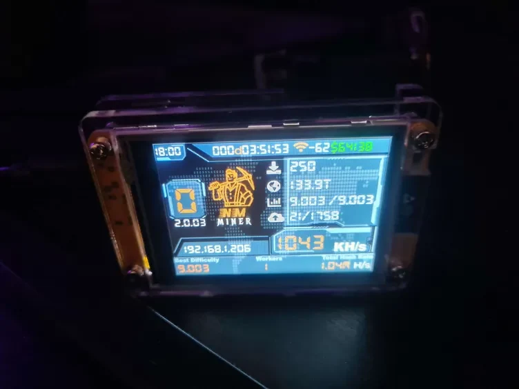 NerdMiner v2 Bitcoin Solo Miner